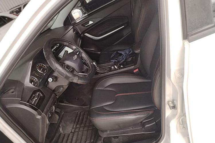Chery Tiggo 3x 2021 #16 Chery Tiggo 3x 2021 car image #16