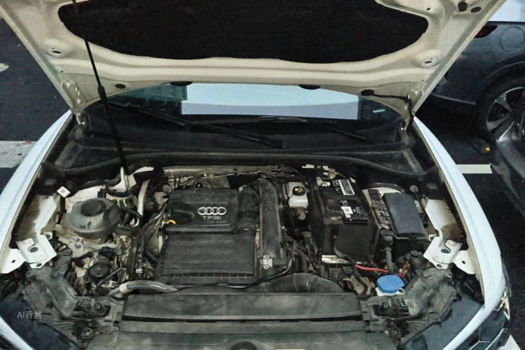 Audi Q3 2022 car image #22