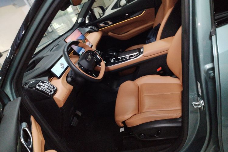 GEELY Boyue L 2025 imagem de carro #16