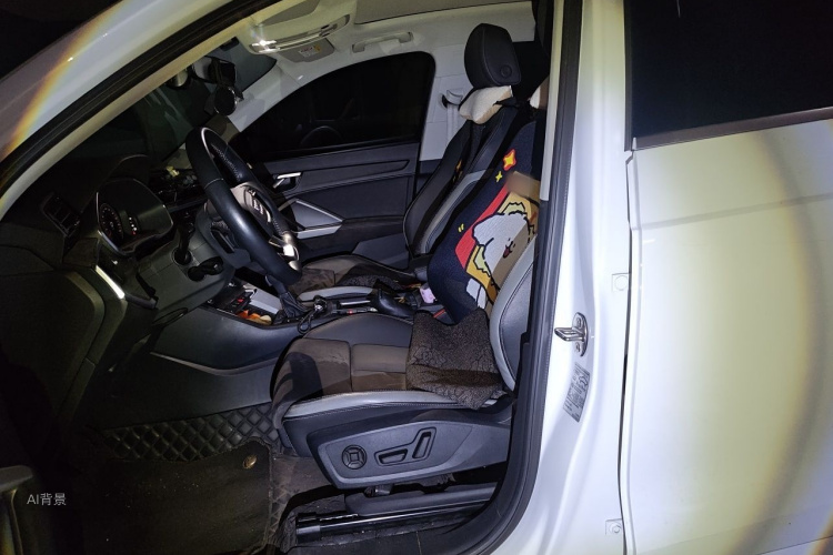 Audi Q3 2022 #17 Audi Q3 2022 car image #17