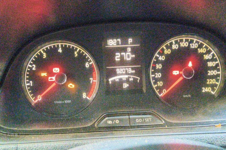 Volkswagen Lavida 2015 imagen de coche #13