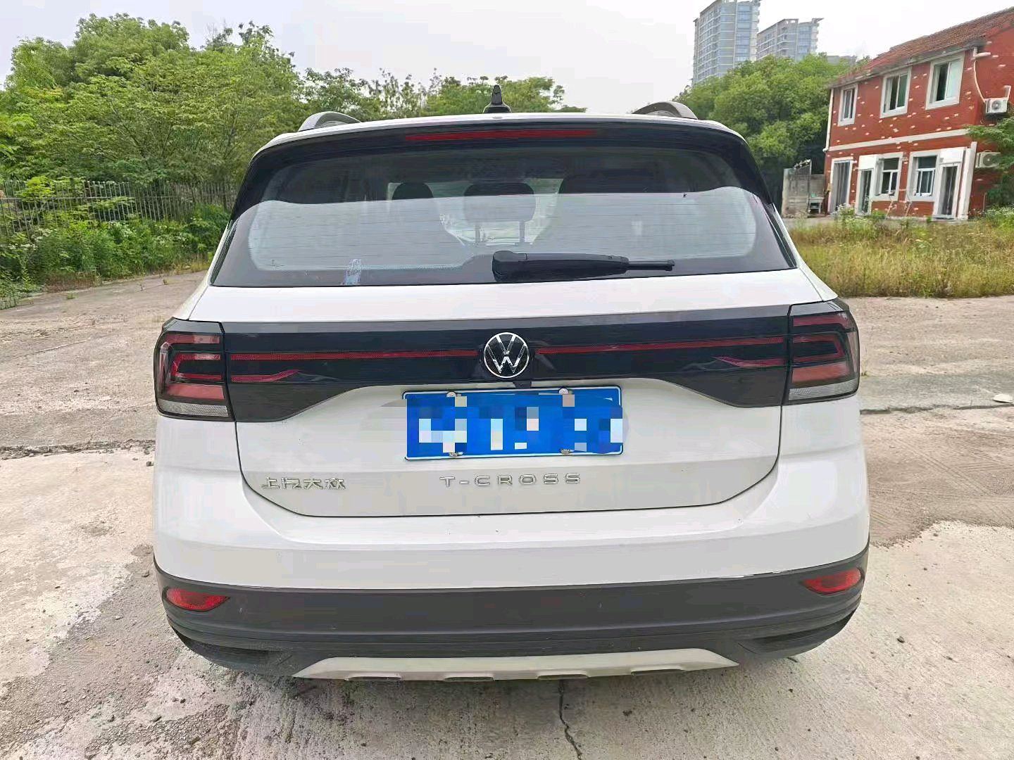 Volkswagen T-Cross 2025 #5 Volkswagen T-Cross 2025 car image #5