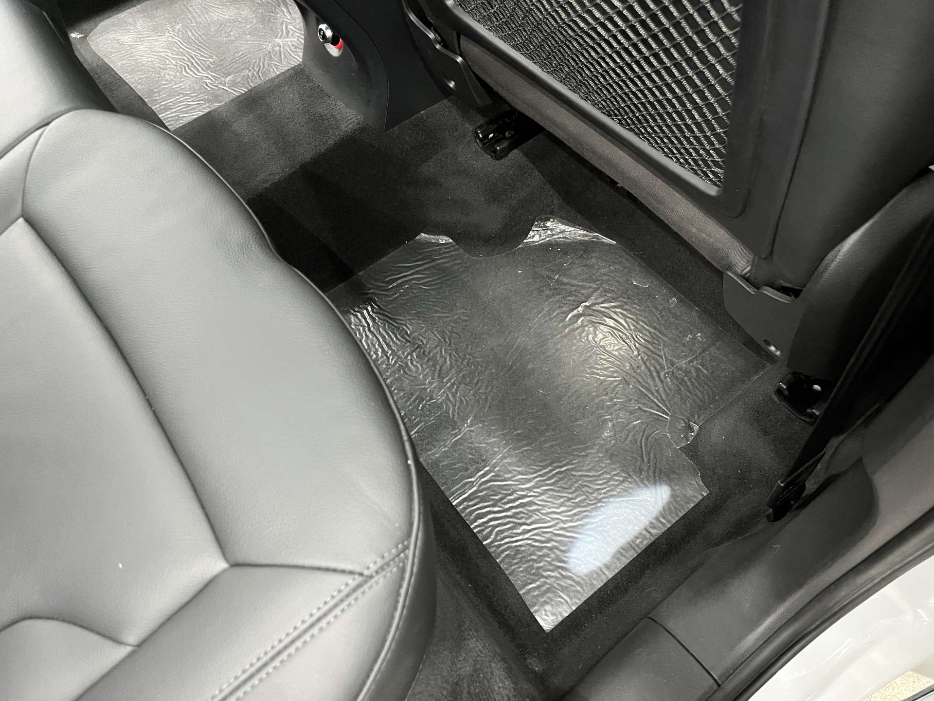 Audi Q3 2014 car image #14