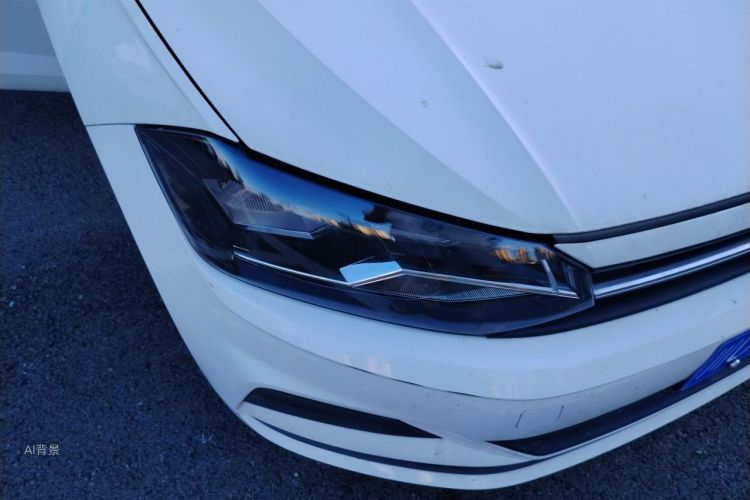 Volkswagen Polo 2022 car image #8