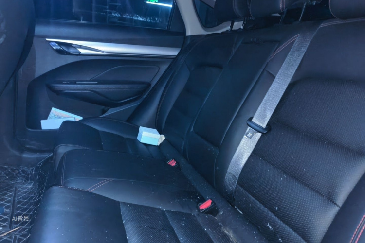 GEELY Binray 2020 immagine di auto #19