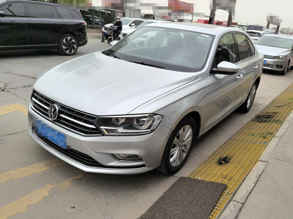 Volkswagen Bora 2018 Volkswagen Bora 2018 immagine di auto