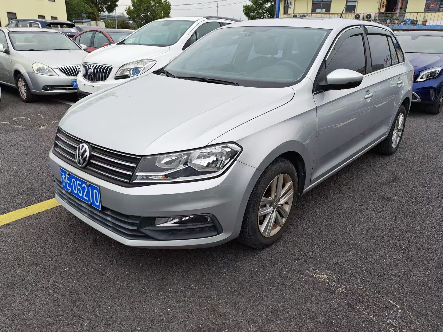 Volkswagen Santana 2016 Volkswagen Santana 2016 car image