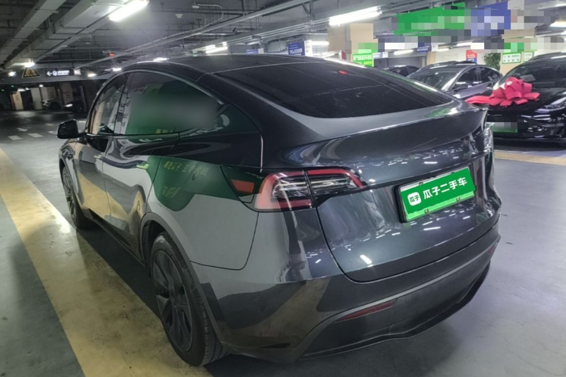 Tesla Model Y 2024 #3 Tesla Model Y 2024 car image #3