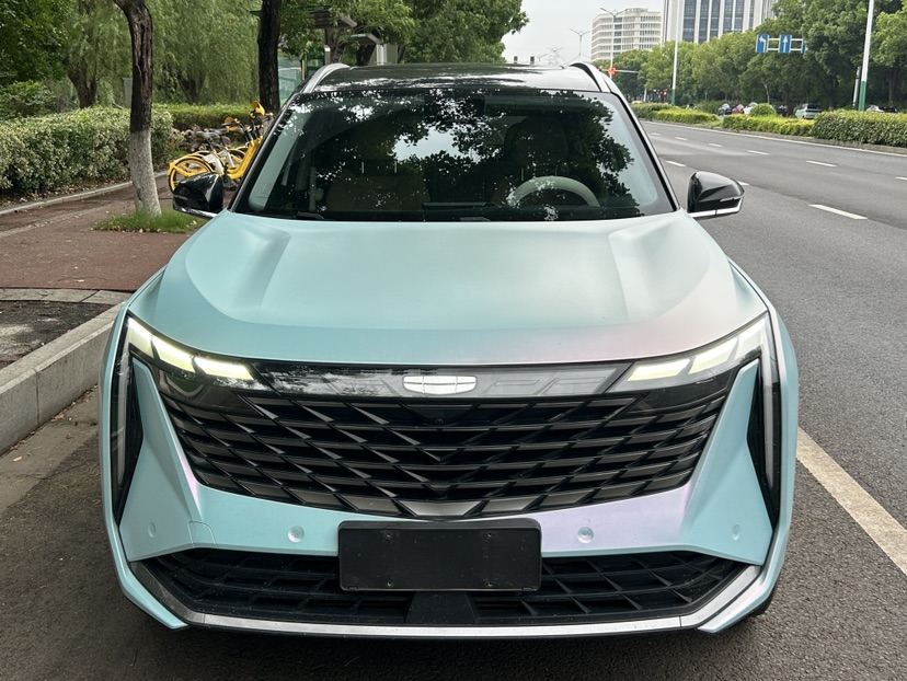 GEELY Boyue L 2024 car image #2