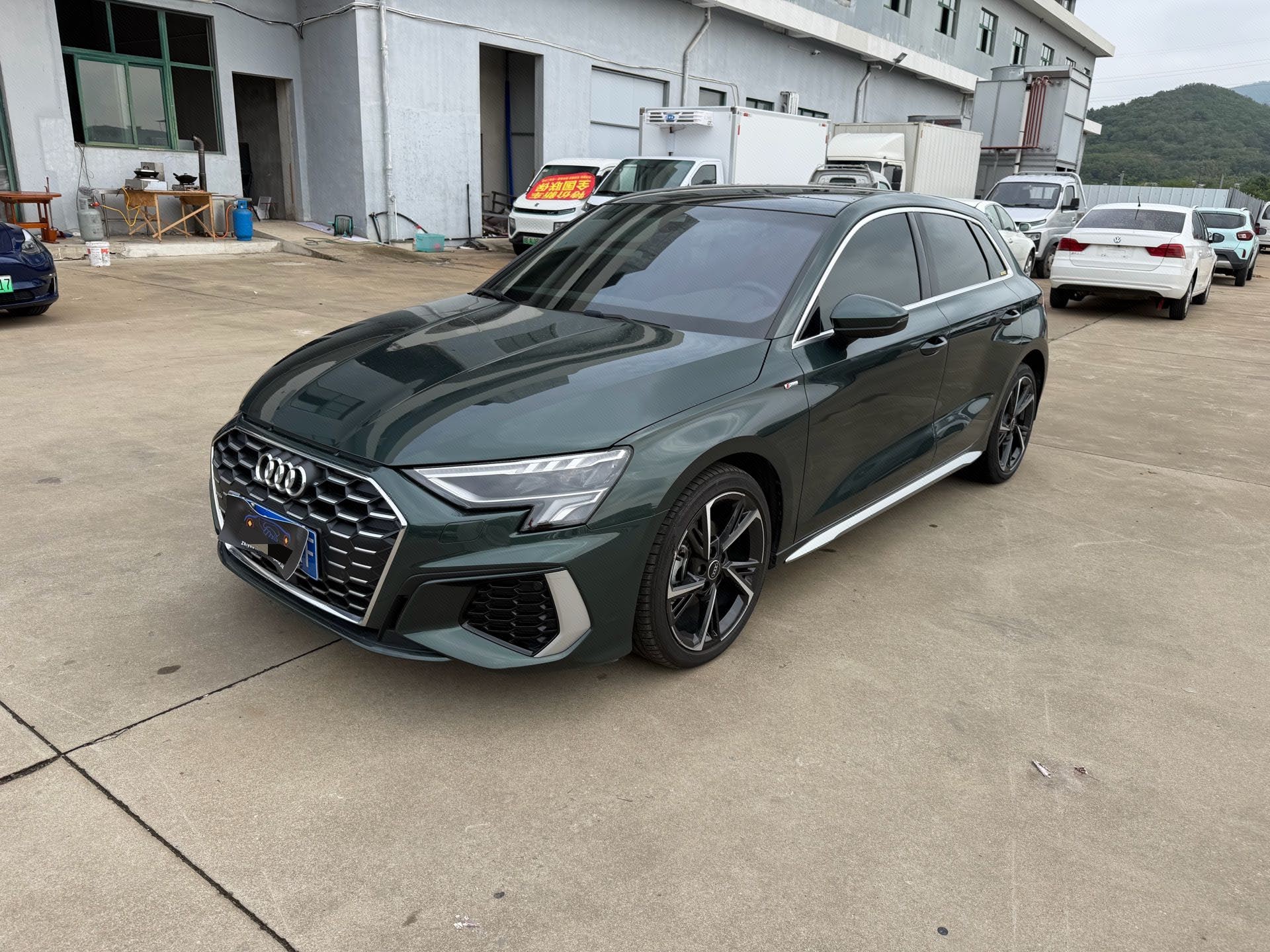 2022 2022 car image