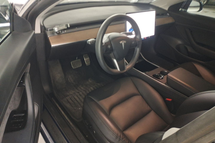 Tesla Model 3 2020 #16 Tesla Model 3 2020 car image #16