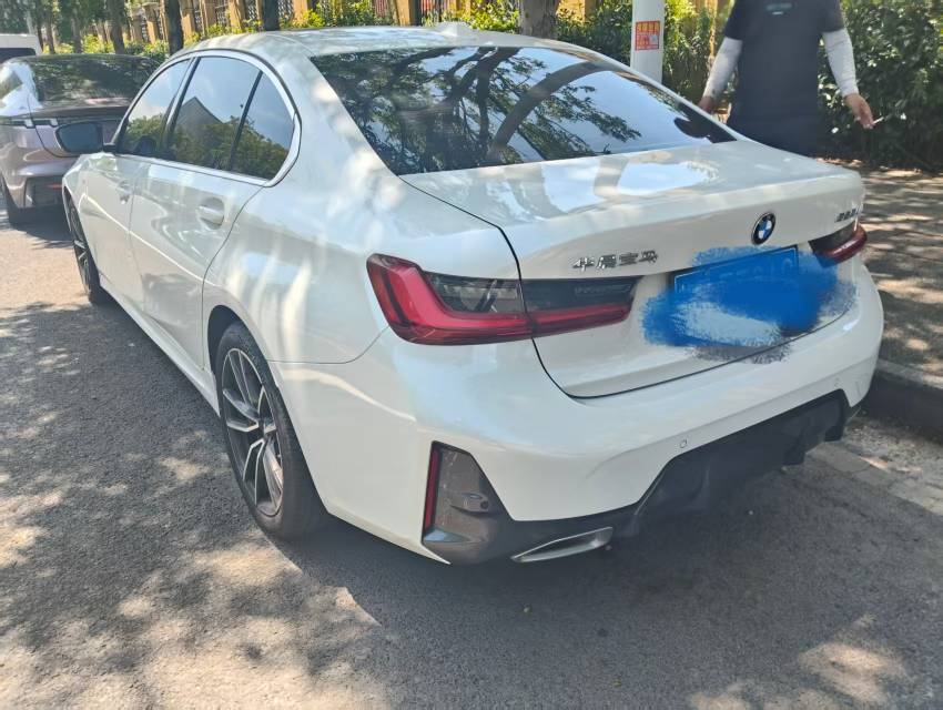BMW 3 Series 2024 #3 BMW 3 Series 2024 car image #3