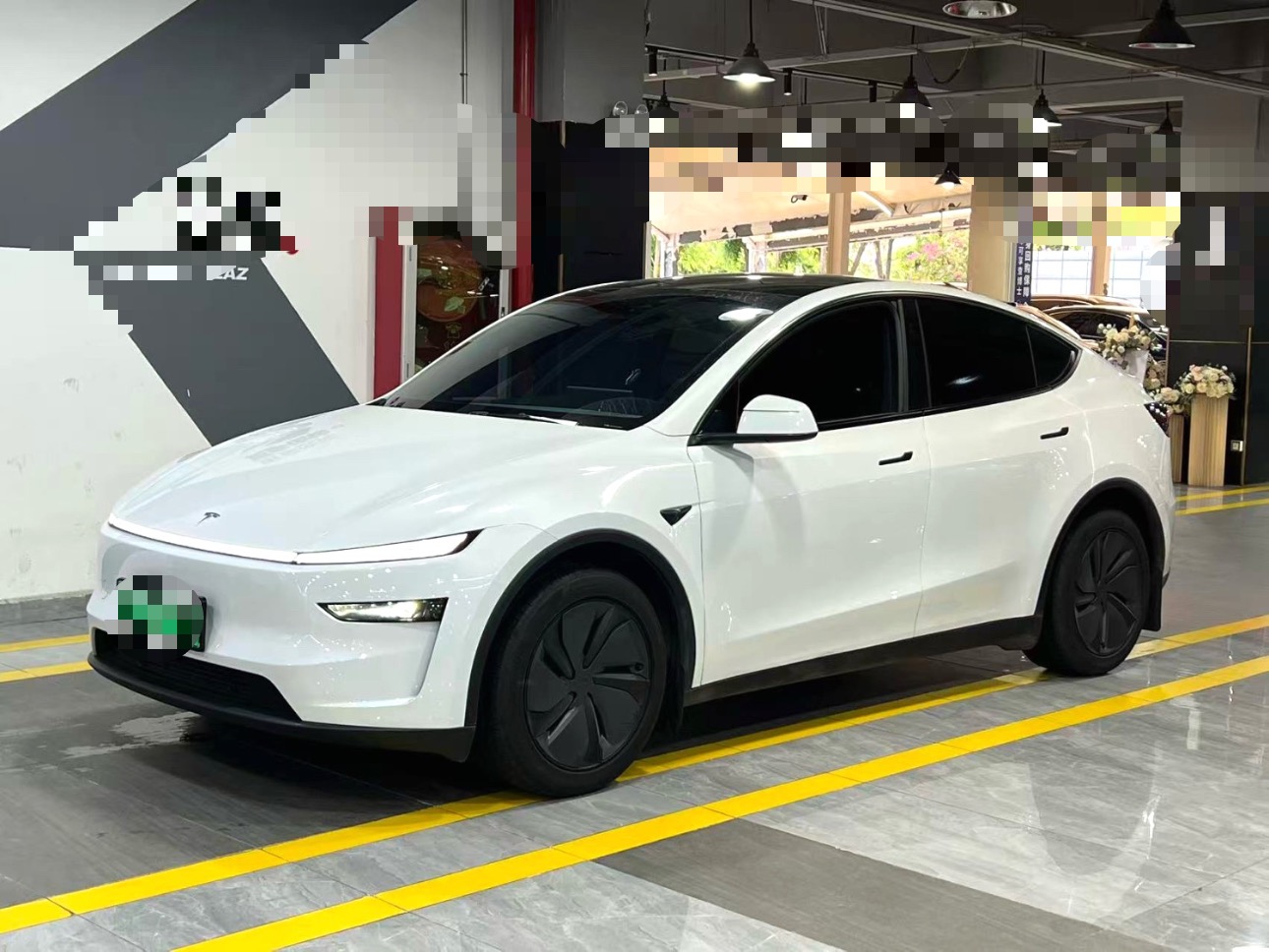 Tesla Model Y 2026 car image 