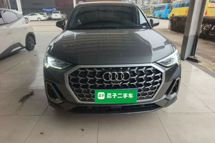 Audi Q3 2025 #3 Audi Q3 2025 изображение автомобиля #3