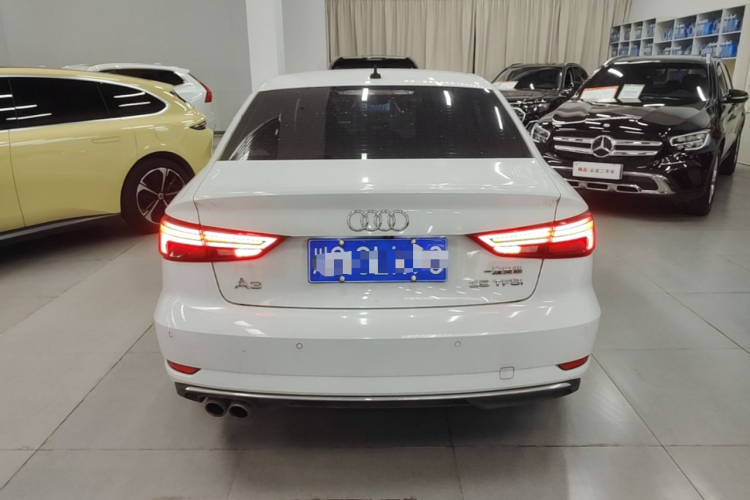 Audi A3 2019 immagine di auto #6