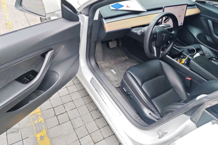 Tesla Model 3 2020 #18 Tesla Model 3 2020 car image #18