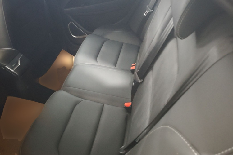 GEELY Emgrand 2020 #17 GEELY Emgrand 2020 car image #17
