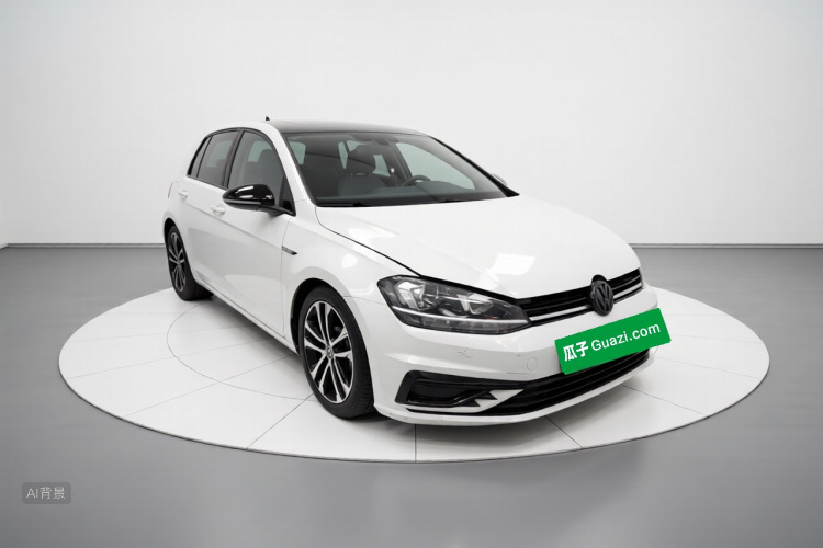 Volkswagen Golf 2019 car image #4