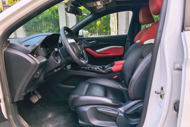 MG 5 2022 image de voiture #19