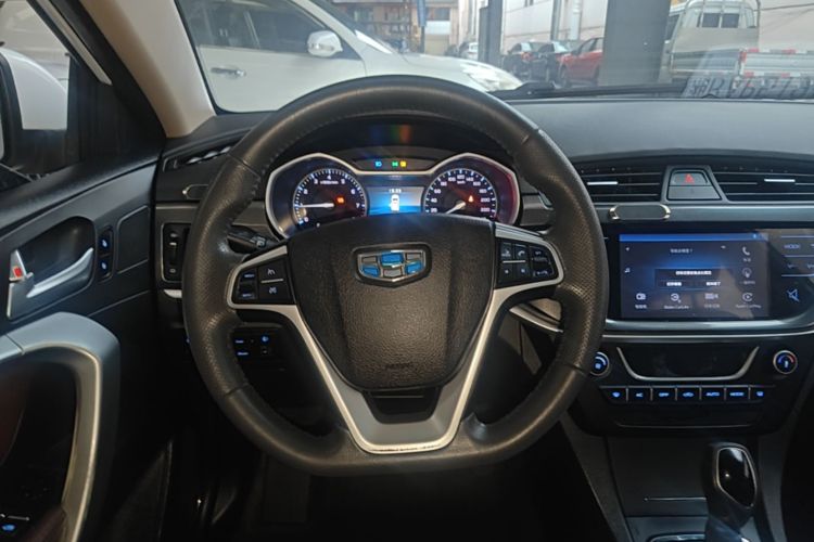 GEELY Emgrand 2017 immagine di auto #11