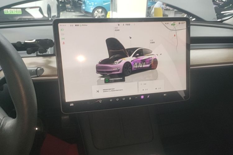 Tesla Model 3 2022 car image #13