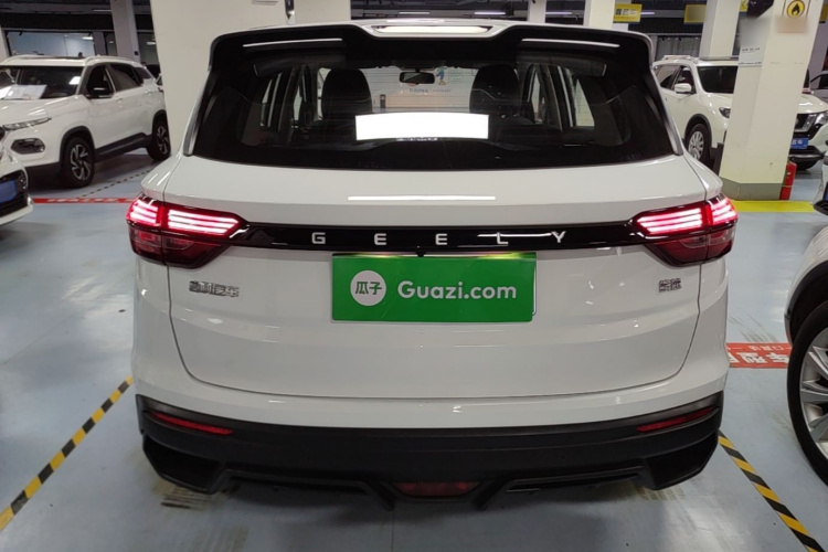 GEELY Coolray 2025 car image #4
