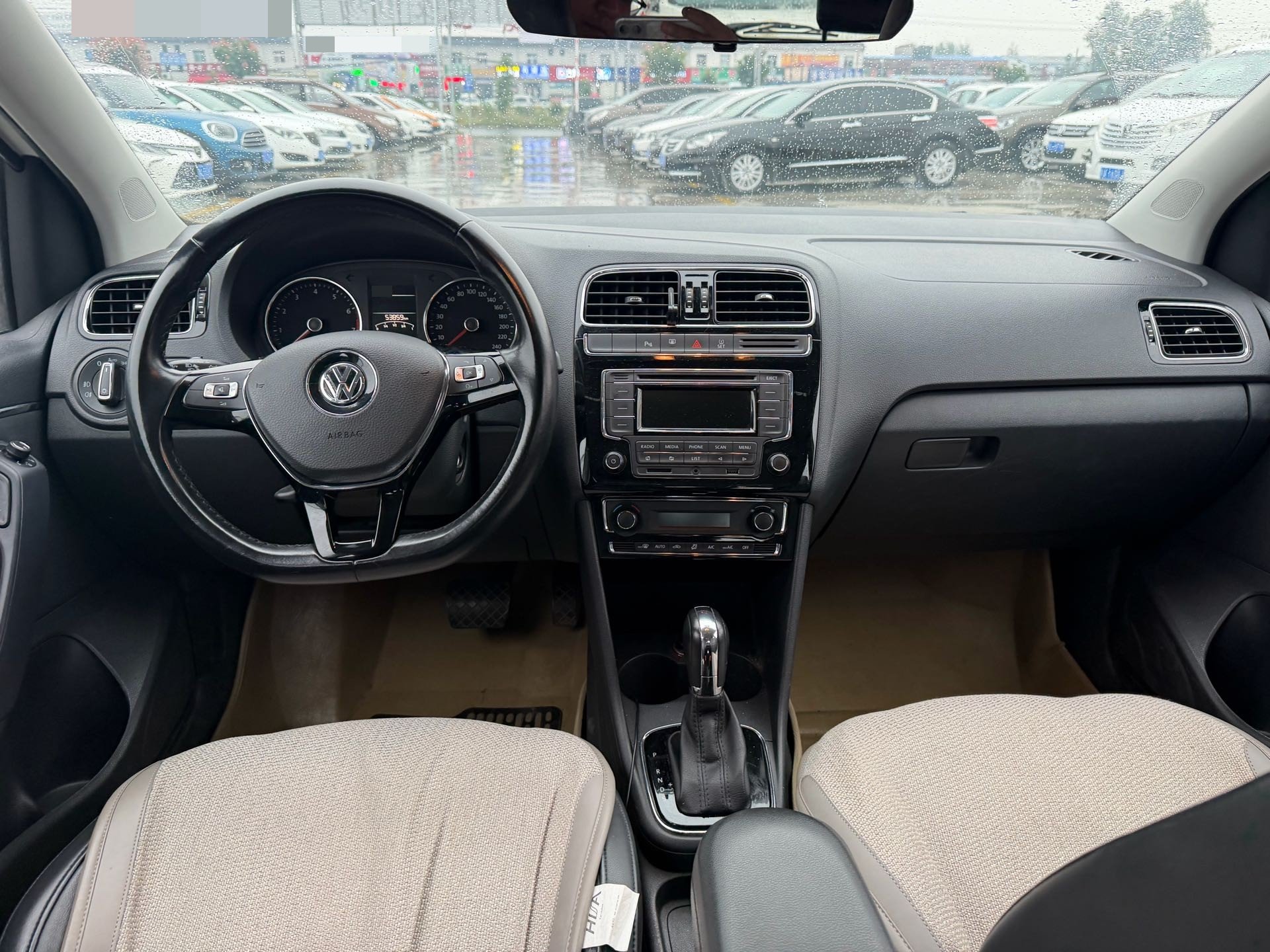 Volkswagen Polo 2014 immagine di auto #4