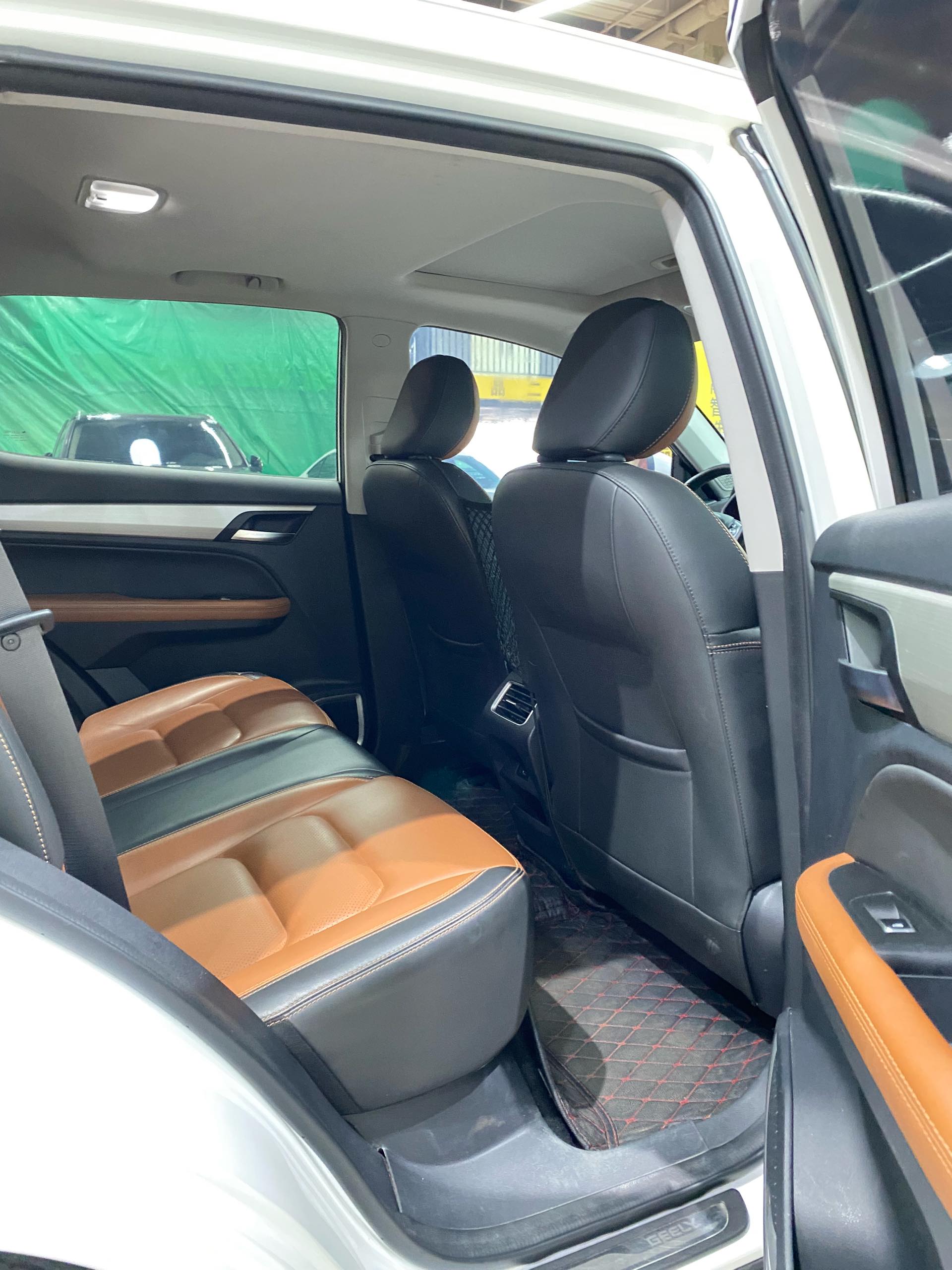 GEELY Vision X6 2020 car image #13