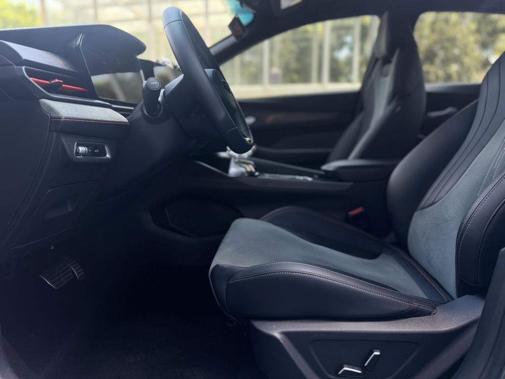 GEELY Binray 2023 car image #12