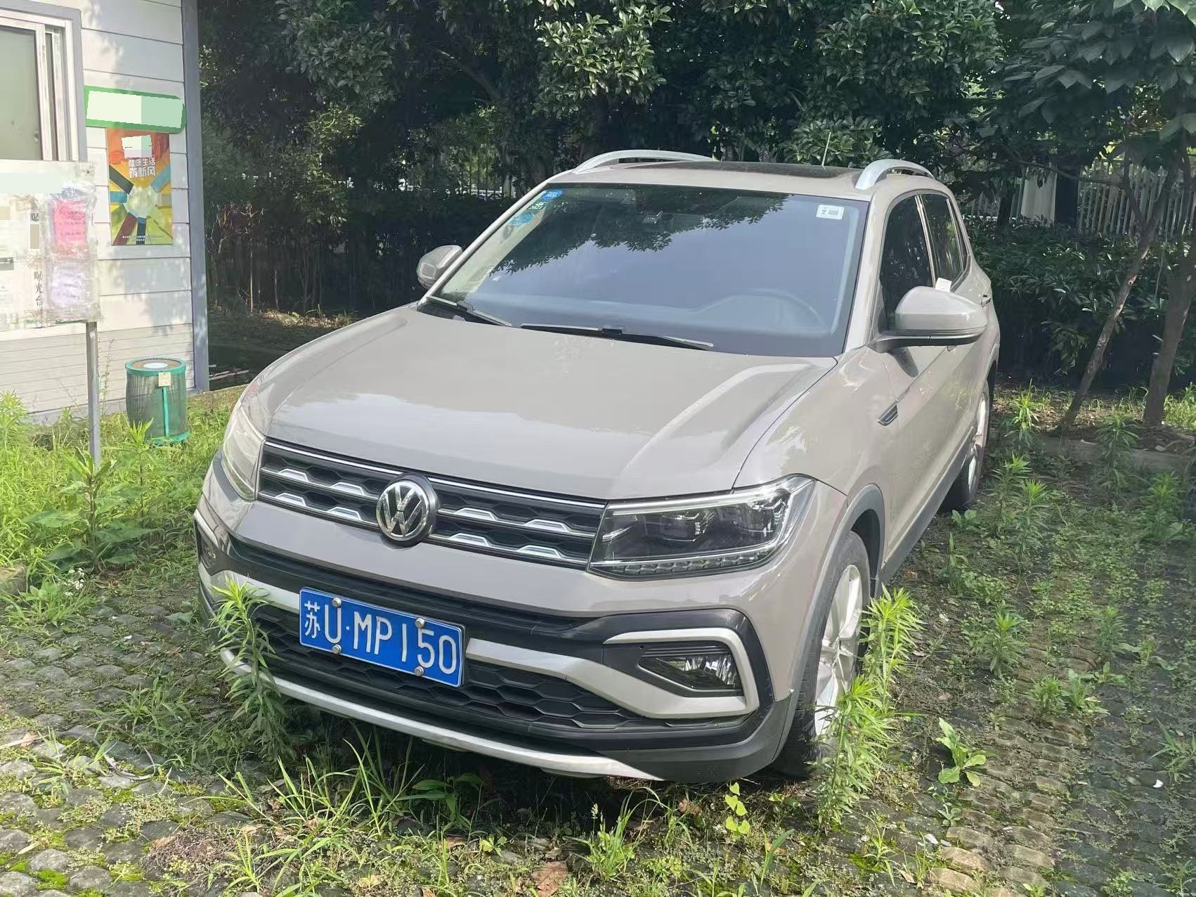 Volkswagen T-Cross 2019 car image 
