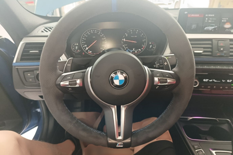 BMW 3 Series 2018 #11 BMW 3 Series 2018 car image #11