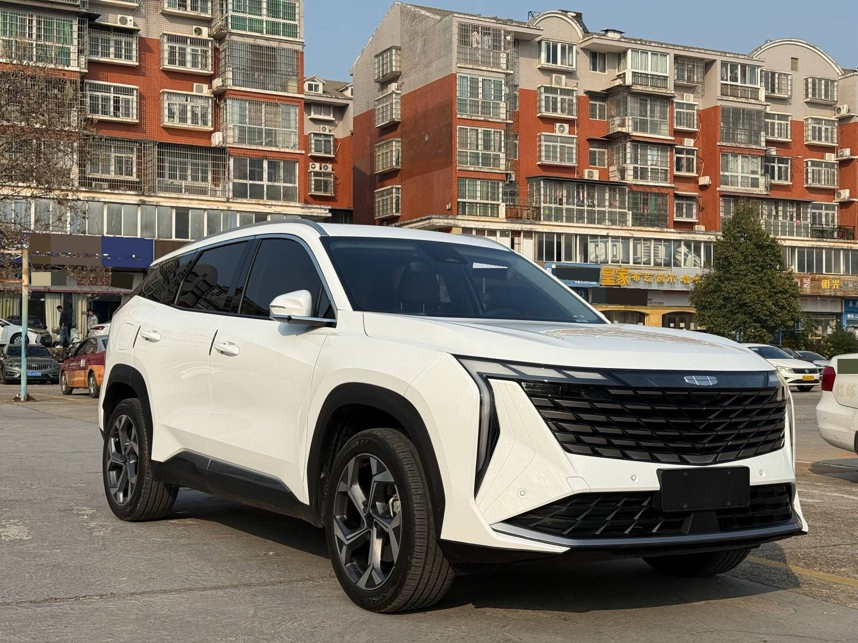 GEELY Boyue L 2023 car image #3