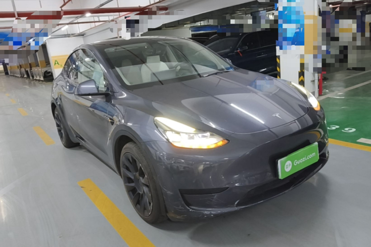 Tesla Model Y 2022 car image #4