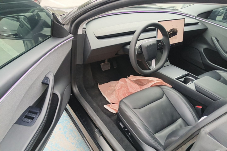 Tesla Model 3 2024 #12 Tesla Model 3 2024 car image #12
