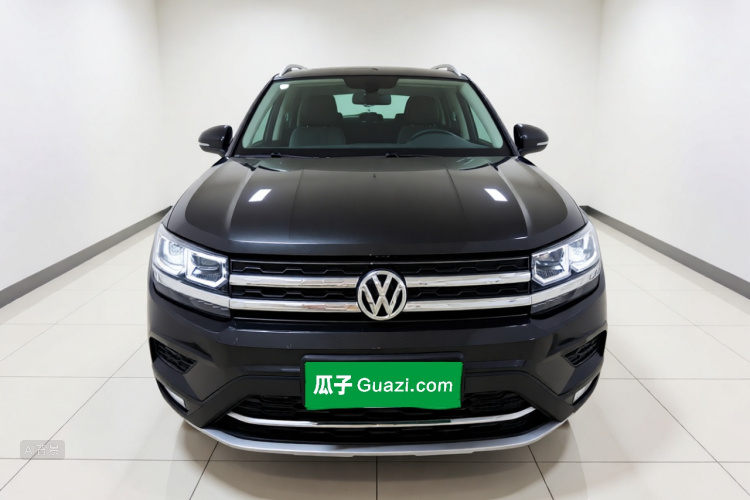 Volkswagen Tharu 2019 car image #3