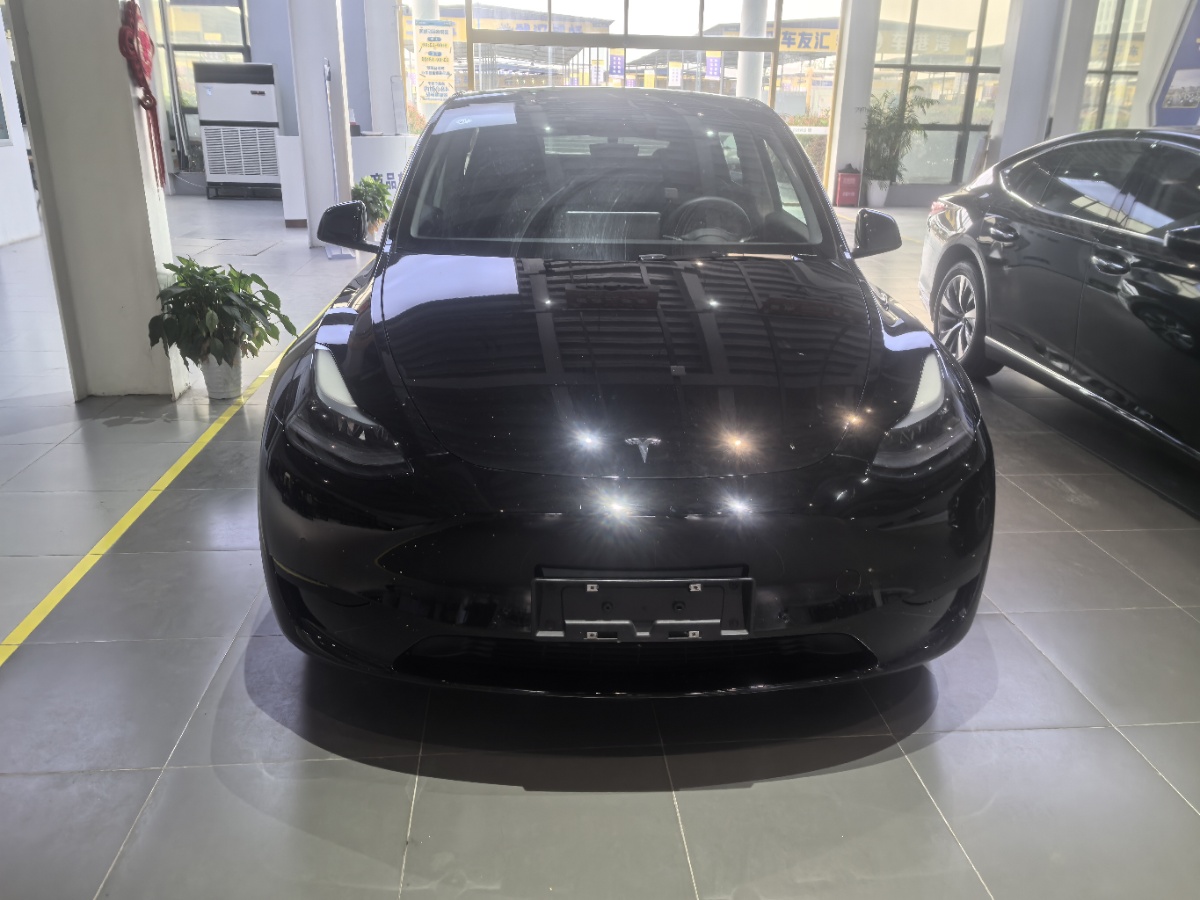 Tesla Model Y 2022 #3 Tesla Model Y 2022 immagine di auto #3