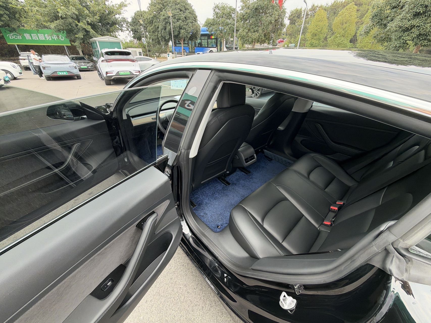 Tesla Model 3 2020 صورة سيارة #5