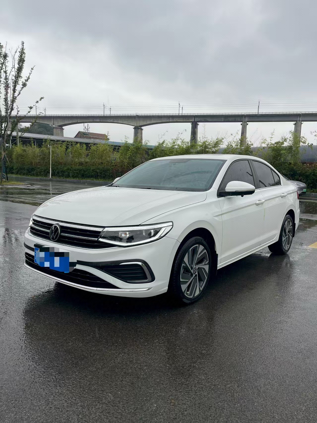 2025 2025 car image