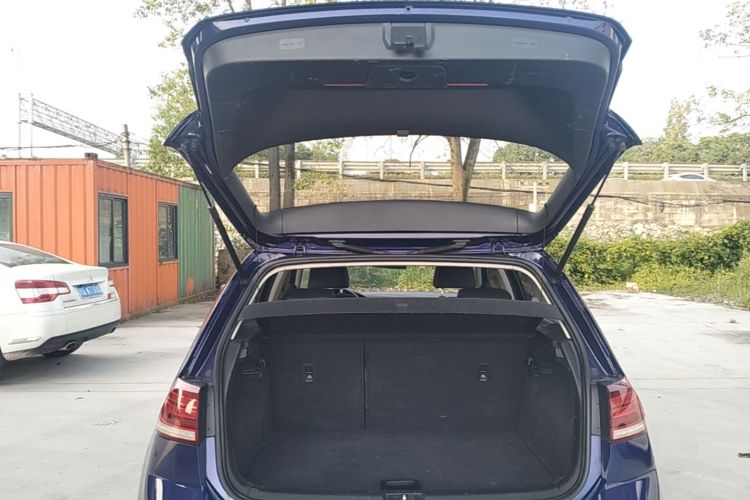 Volkswagen Golf 2018 #19 Volkswagen Golf 2018 car image #19