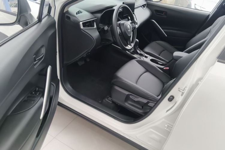 Toyota Corolla Cross 2023 #16 Toyota Corolla Cross 2023 car image #16