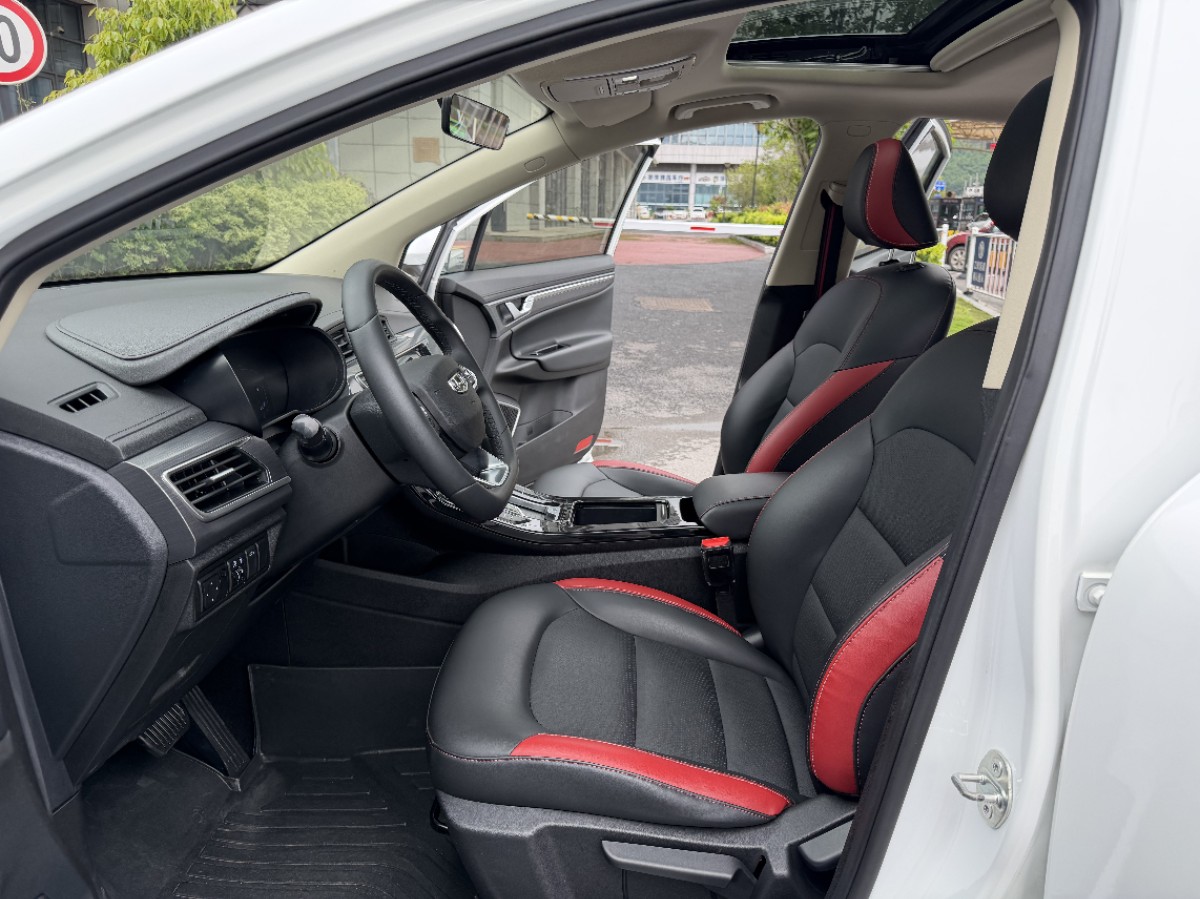 GEELY Emgrand GS 2021 #6 GEELY Emgrand GS 2021 car image #6