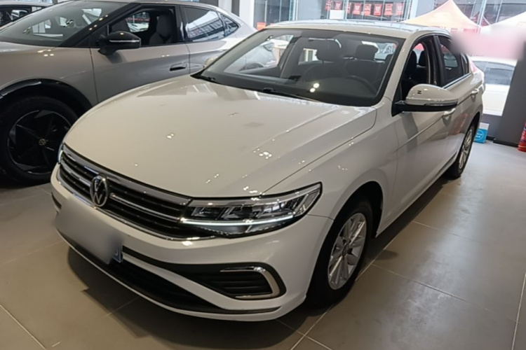 Volkswagen Bora 2024 #2 Volkswagen Bora 2024 immagine di auto #2