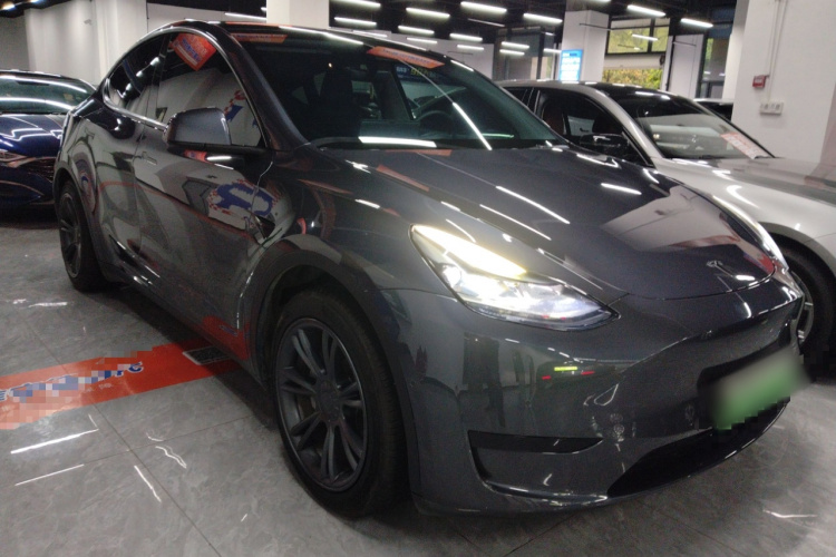 Tesla Model Y 2022 #6 Tesla Model Y 2022 car image #6