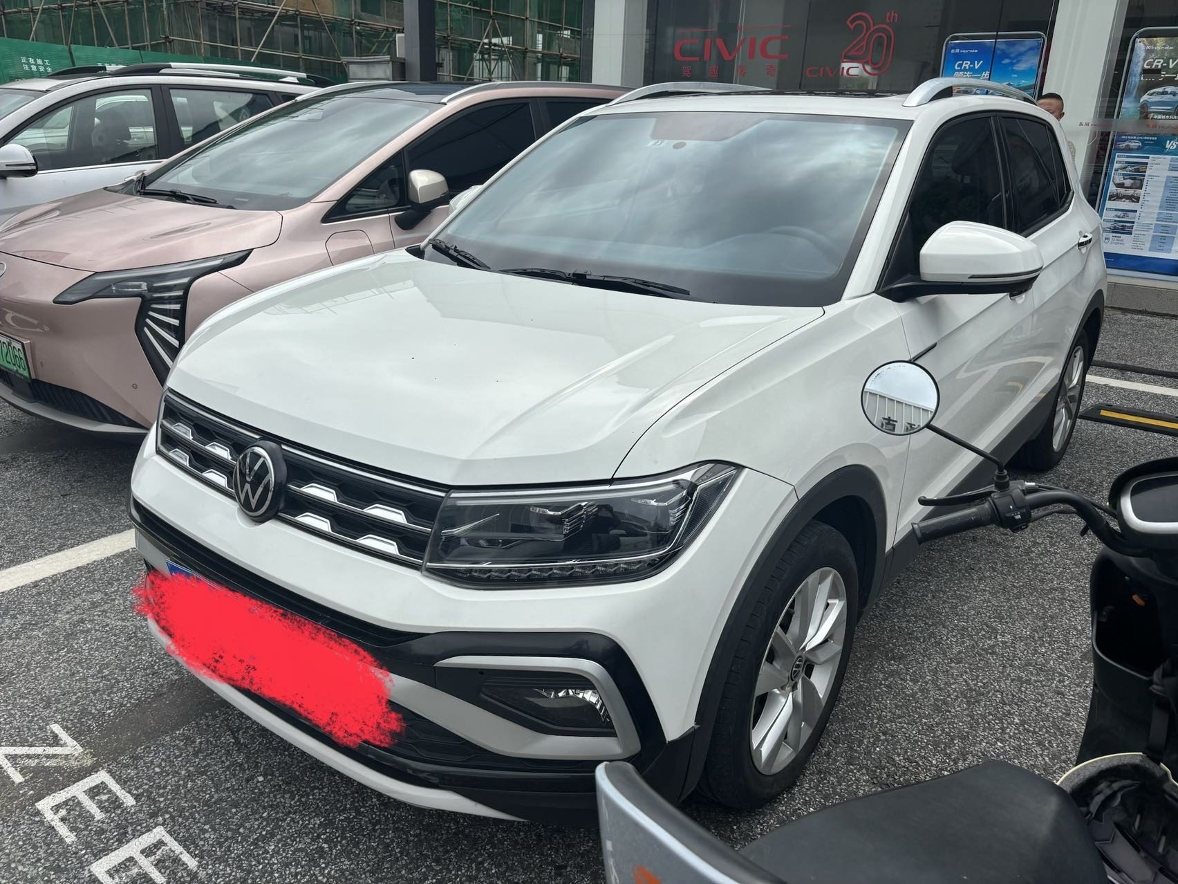 Volkswagen T-Cross 2021 car image 