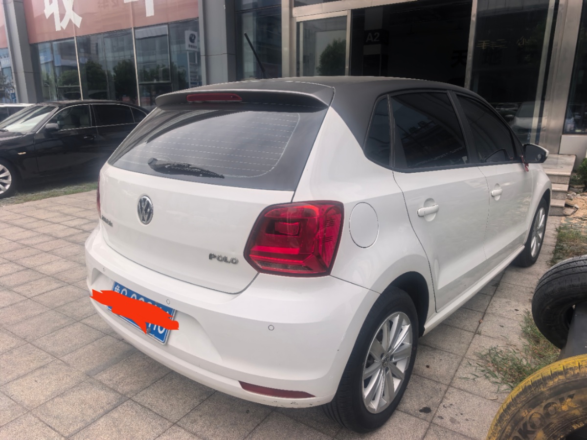 Volkswagen Polo 2015 #6 Volkswagen Polo 2015 car image #6