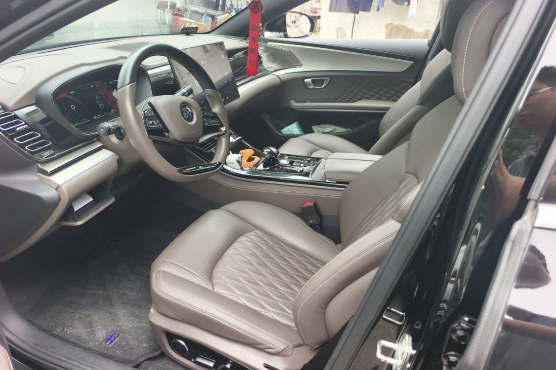 BYD Han 2023 #18 BYD Han 2023 car image #18