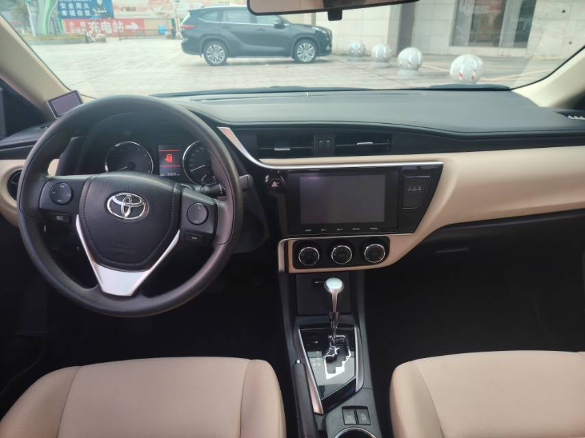 Toyota Corolla 2019 #5 Toyota Corolla 2019 car image #5