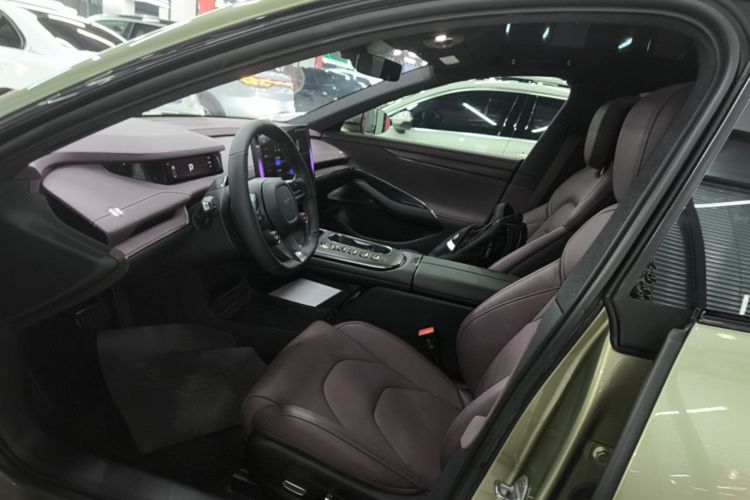 MI SU7 2024 car image #15