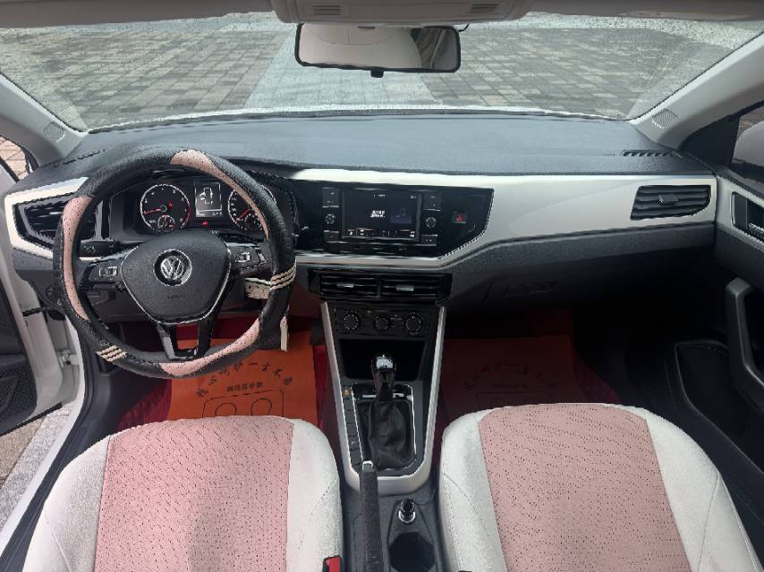 Volkswagen Polo 2021 car image #7