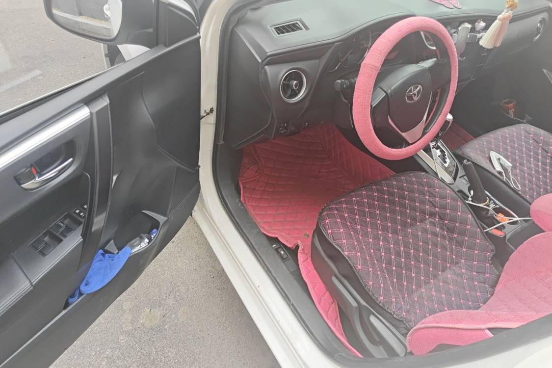 Toyota Corolla 2017 #23 Toyota Corolla 2017 car image #23